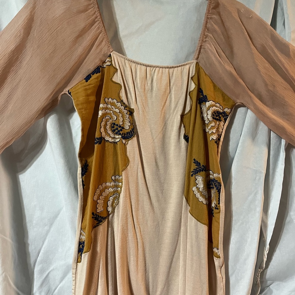 Elegant Cream and Tan Dress